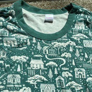 Hanna Andersson Women's Green PJs